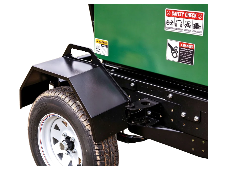 Trailer running gear - mudguard over the wheel, with the machine's own skirting behind
